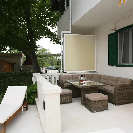 Family Friendly With A Swimming Pool Kastel Luksic, - 15773 *