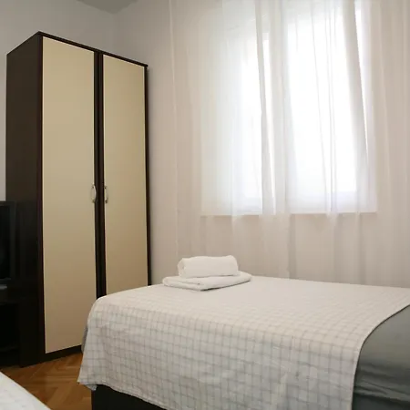 Family Friendly With A Swimming Pool Kastel Luksic, - 15773 *